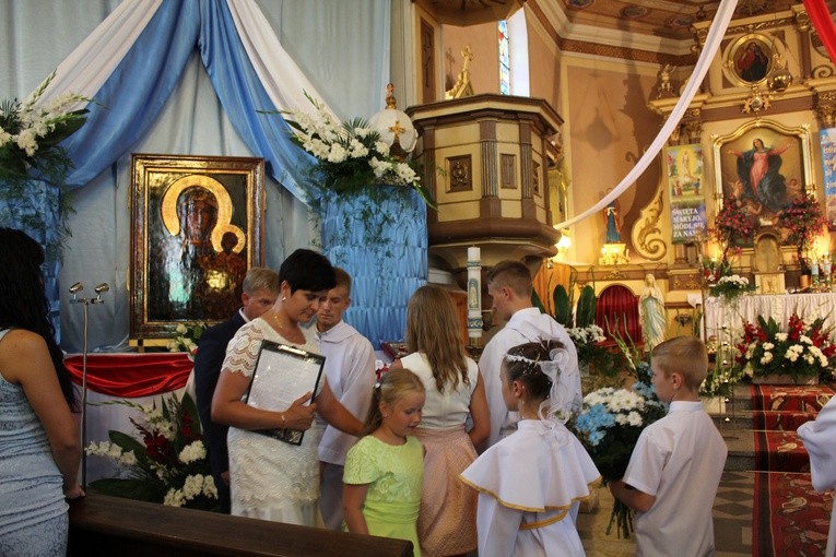 Sarnowo. Nawiedzenie w parafii św. Józefa