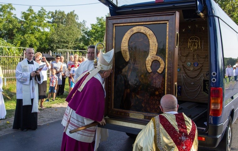 Bogurzyn. Nawiedzenie w parafii św. Doroty