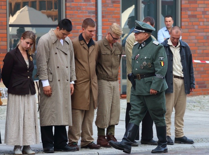 Barykada 44 - inscenizacja w rocznicę Powstania Warszawskiego