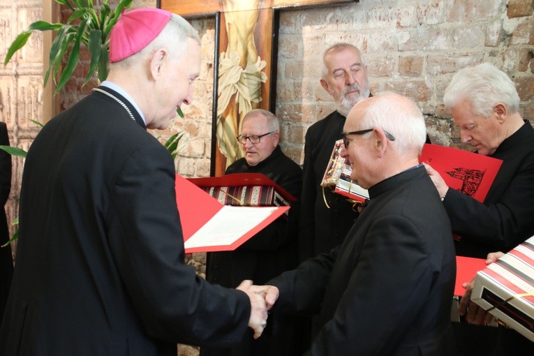 Płock. Wręczenie nominacji proboszczowskich
