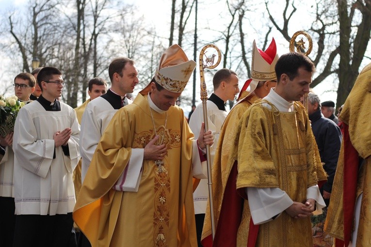 Święcenia biskupie w Płocku - cz. 3