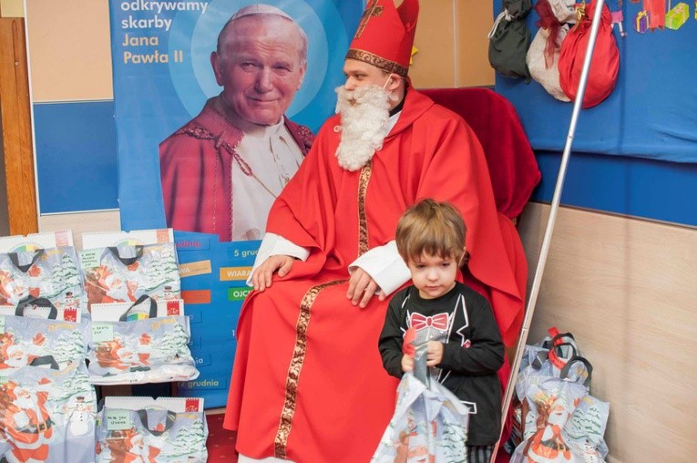 Święty Mikołaj w przedszkolu bł. Franciszki