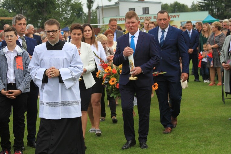 Karniewo. Dożynki diecezjalne cz. 2