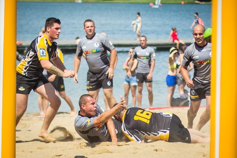 Rugby plażowe w Olsztynie