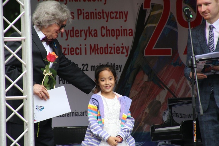 Szafarnia. Finał konkursu pianistycznego