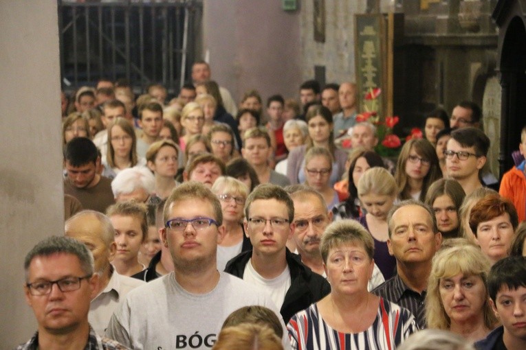 Początek pielgrzymki na Jasną Górę