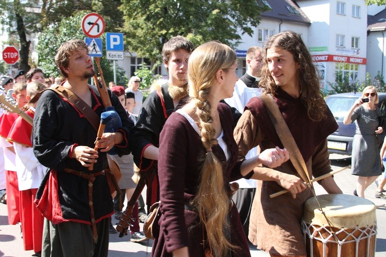 Diecezjalne dziękczynienie za chrzest Polski. 1