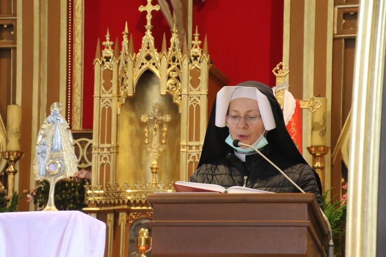 Proboszczewice. Wprowadzenie relikwii św. Faustyny