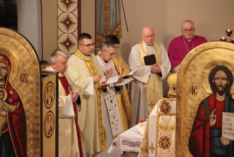 Elbląg. Boska Liturgia w intencji pokoju