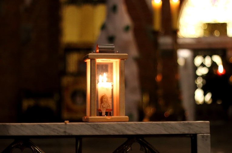 ZHP: Betlejemskie Światło Pokoju w tym roku pod hasłem "Światło Nadziei"