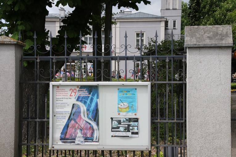 Szafarnia. Finał konkursu pianistycznego