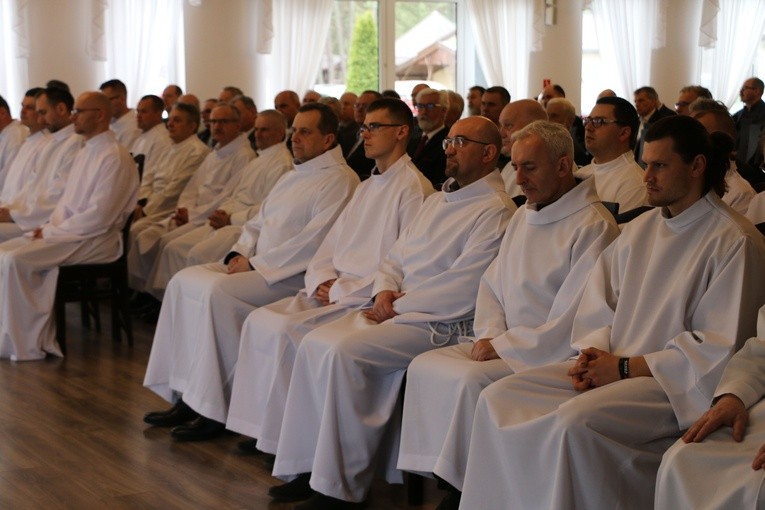 Rekolekcje dla nadzwyczajnych szafarzy Komunii św. Część II