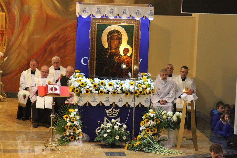 Ciechanów. Nawiedzenie w parafii Matki Bożej Fatimskiej