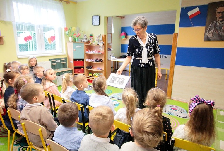 Imieniny marszałka w przedszkolu