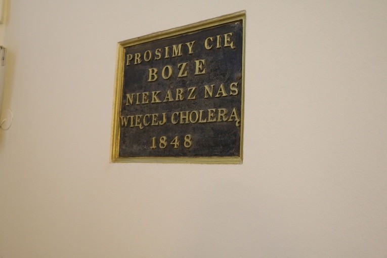 Rogotwórsk. Poświęcenie nowego ołtarza