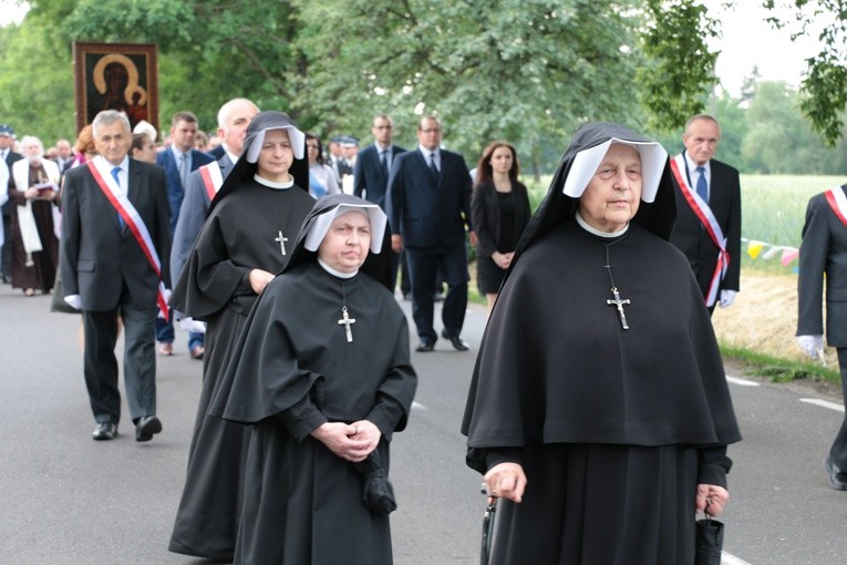 Biała. Nawiedzenie w parafii św. Jadwigi Śląskiej