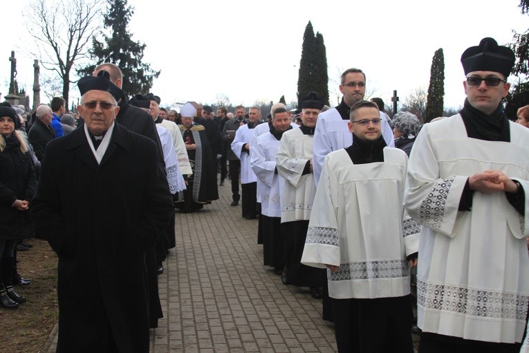 Pogrzeb ks. kan. Mieczysława Zdanowskiego