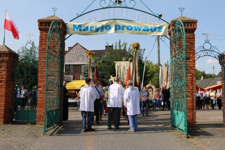 Pielgrzymi w Skępem
