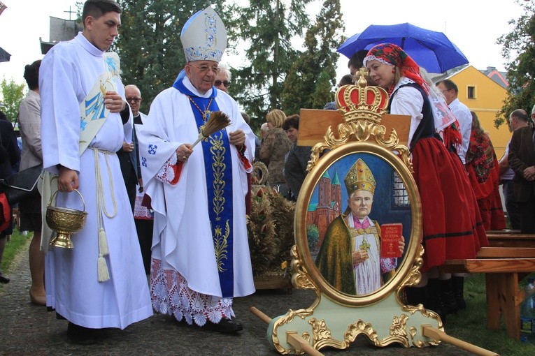 Żuromin. Odpust i dożynki - cz. 1