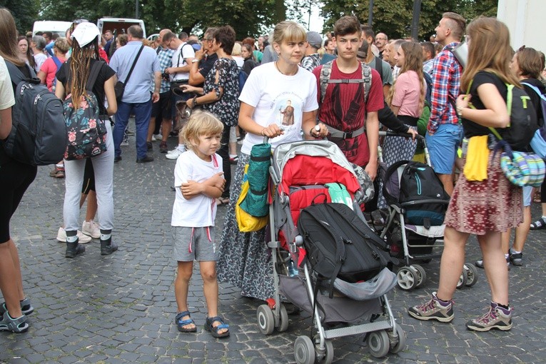 Pielgrzymka 2018. Wyjście cz. 1