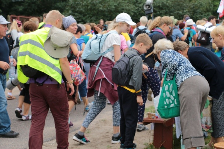 Pierwszy dzień pielgrzymki - przedpołudnie