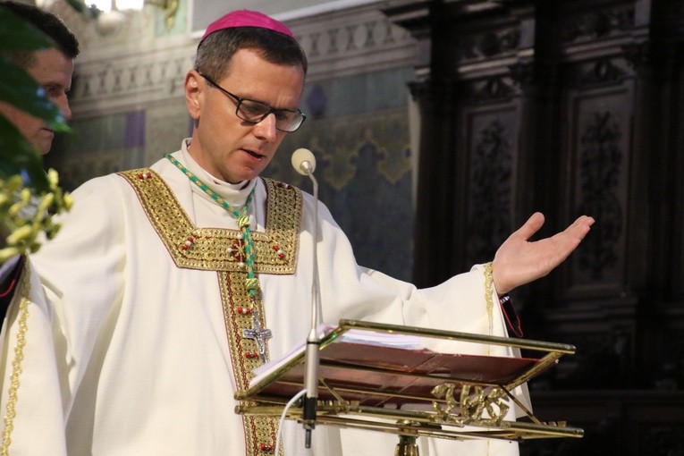 Niedziela Biblijna w płockiej katedrze