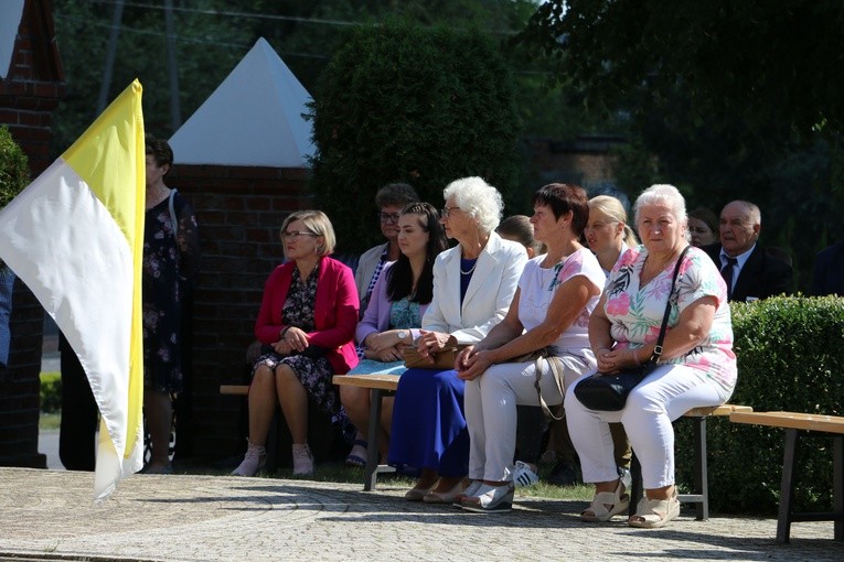 Szyszki. Wprowadzenie relikwii św. Bartłomieja Apostoła