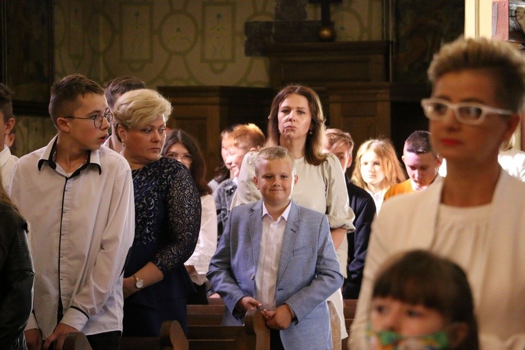 Uroczystości w SP im. Kardynała Stefana Wyszyńskiego w Siedlinie