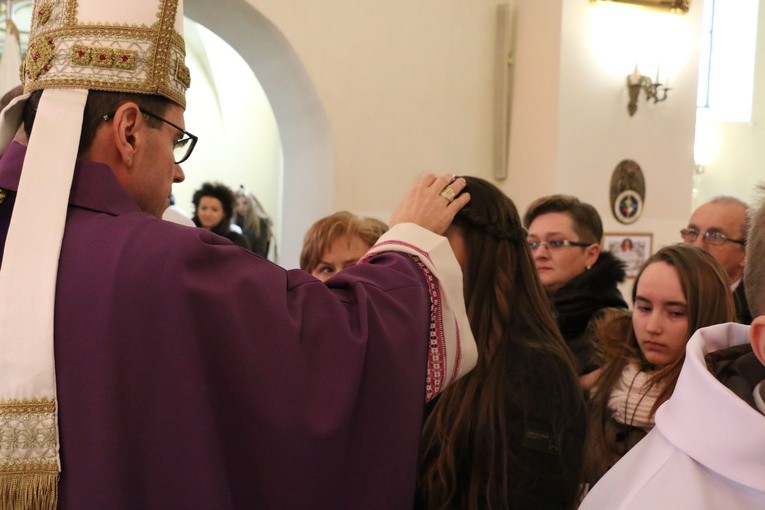 Bierzmowanie w Karniewie