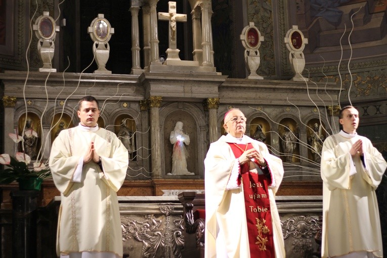 22 lutego w płockiej katedrze. Cz. 1