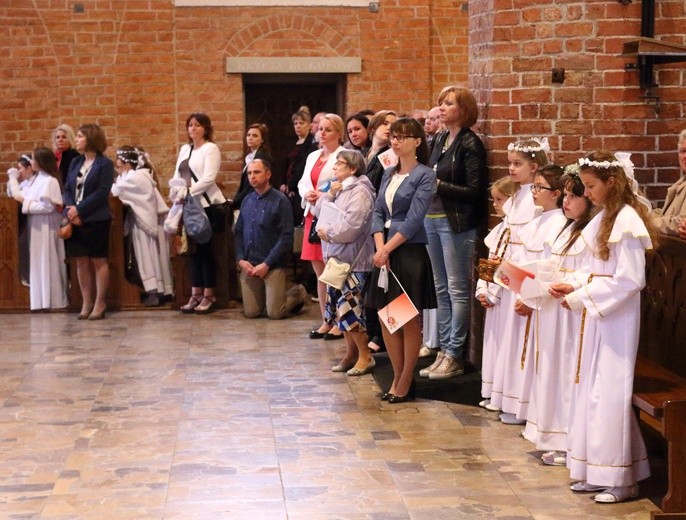 Procesja Bożego Ciała i Msza Święta w katedrze elbląskiej