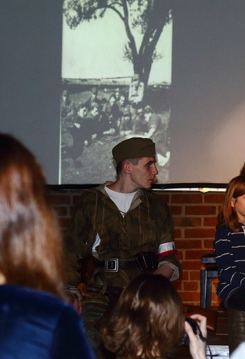 Spotkanie z bolesną historią 