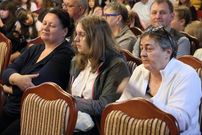 Nowy Staw. Przegląd piosenki religijnej