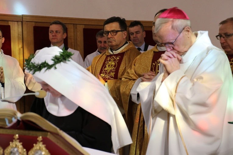 Śluby wieczyste u benedyktynek w Sierpcu