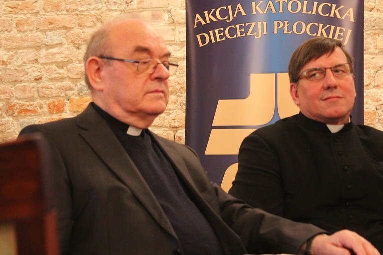 IX sympozjum AK