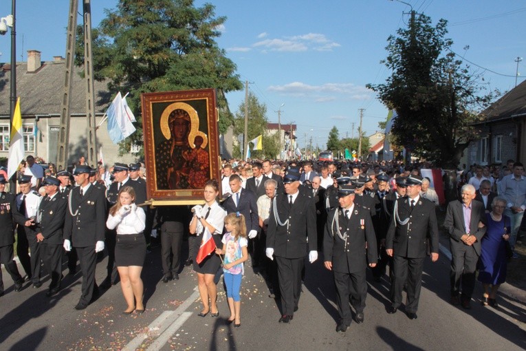 Drobin. Nawiedzenie w parafii św. Stanisława Biskupa i Męczennika