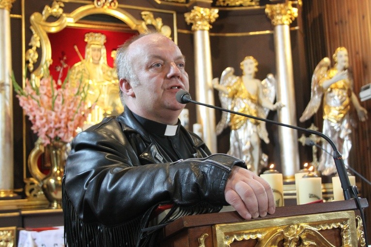 Zakończenie sezonu motocyklowego w Niechłoninie