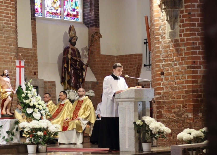 Święcenia diakonatu 