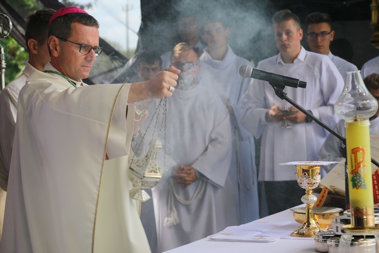 Rostkowo. Pielgrzymka dzieci (część II)