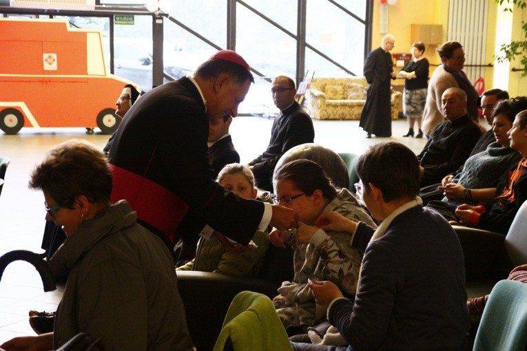 Relikwie św. Jana Pawła II w Rusinowicach