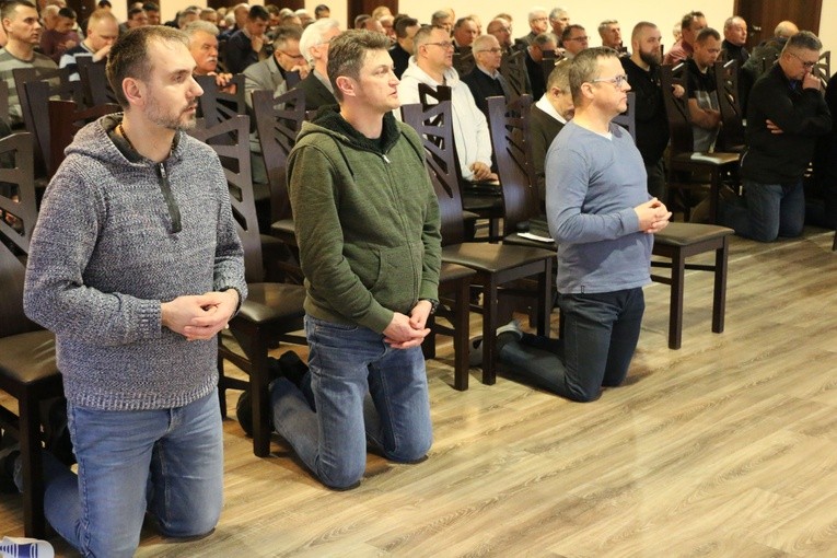 Rekolekcje dla nadzwyczajnych szafarzy Komunii św. Część I