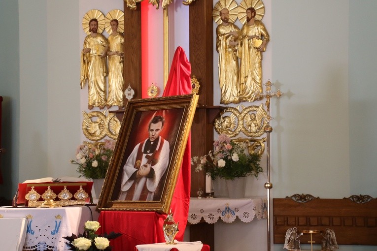 Relikwie bł. ks. Jerzego w parafii św. Józefa w Płocku
