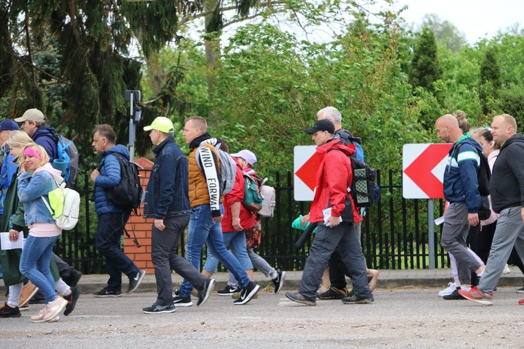 Winnica-Pułtusk. Pielgrzymka w intencji trzeźwości