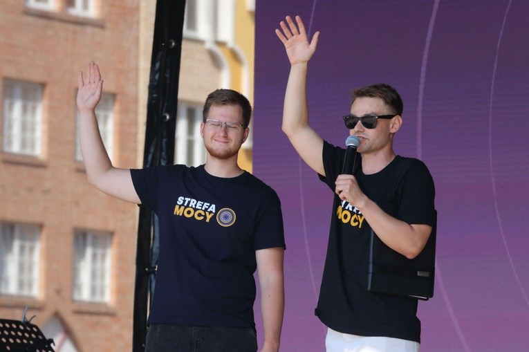 Elbląg. Strefa Mocy na placu katedralnym