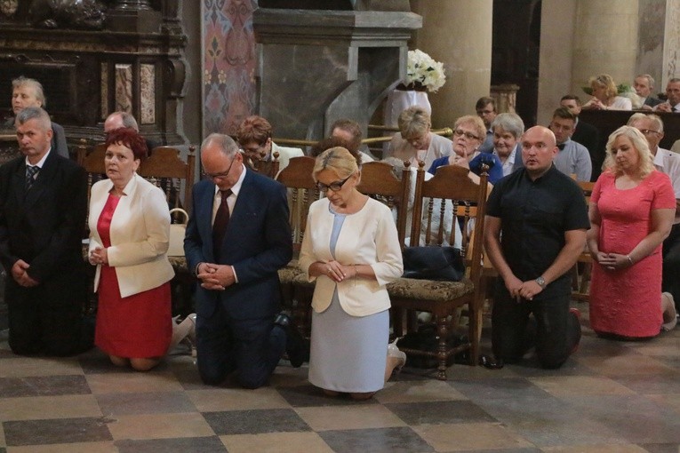 Święcenia diakonatu