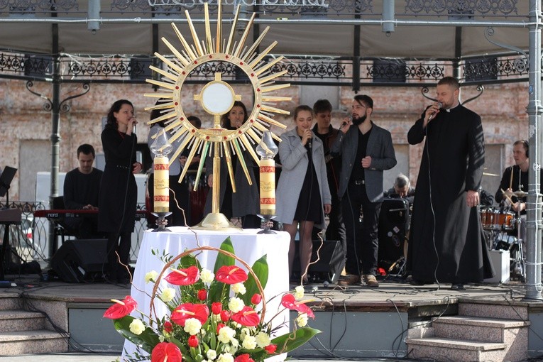 Niedziela Miłosierdzia w Płocku