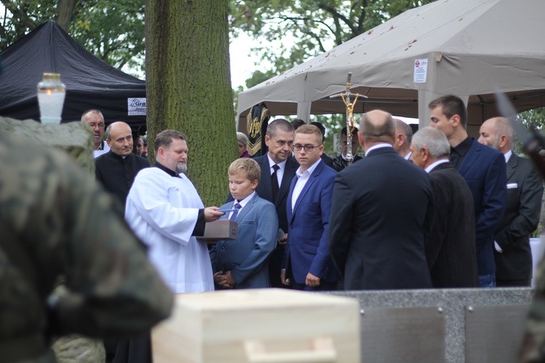 Pochówek w Dobrzykowie