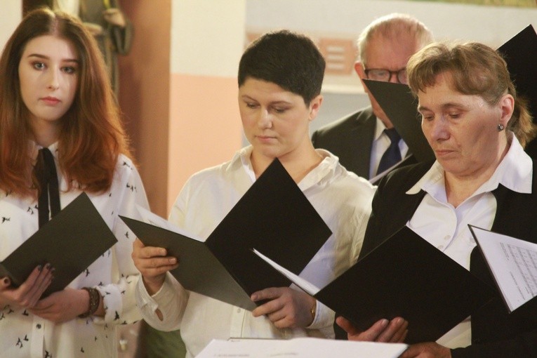 Byli alumni-żołnierze w Pomiechowie