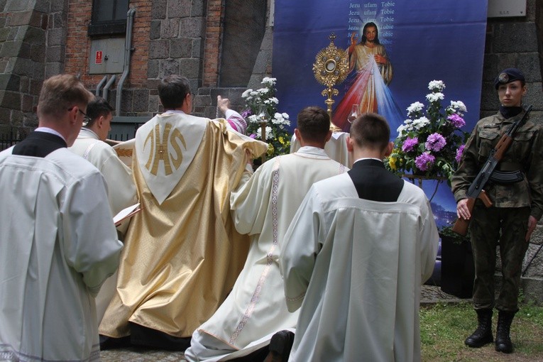 Płock. Boże Ciało w katedrze