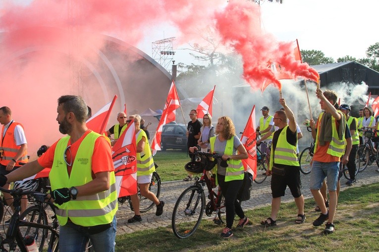 Pielgrzymka na Jasną Górę. Wejście na szczyt